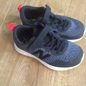 EUC New Balance sneakers